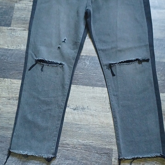 NWT Hidden gray/black high-rise Tracey straight jeans - Picture 3 of 10